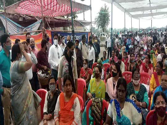 मंत्रालय में पूरे दिन चला धरना-प्रदर्शन, महंगाई भत्ता बढ़ाने की मांग