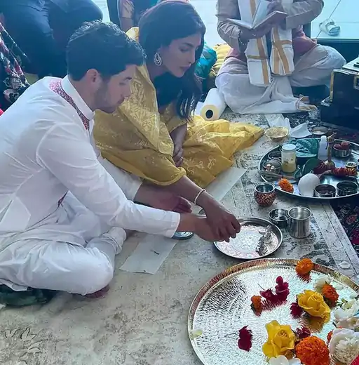 प्रियंका-निक जोनस की नए घर में पहली दिवाली: