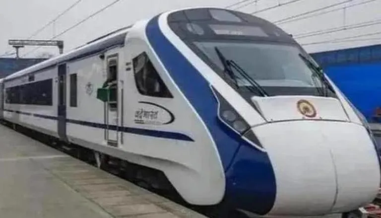 केरल में वंदे भारत एक्सप्रेस ट्रेन पर छह दिन में दूसरी बार हुआ पथराव;