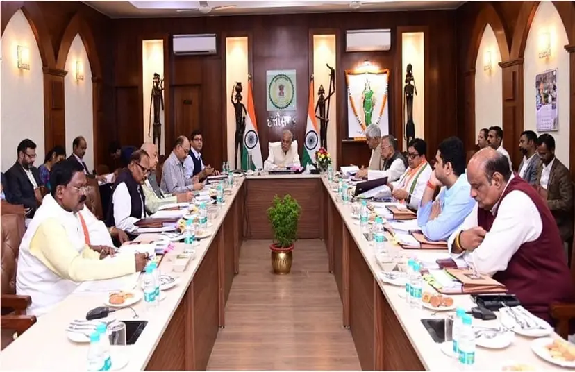 भूपेश कैबिनेट ने किसानों, बेरोजगारों के हितों में लिए बड़े फैसले;