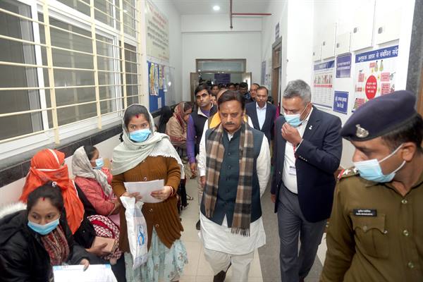 डॉ. कैलाशनाथ काटजू शासकीय महिला चिकित्सालय अत्याधुनिक प्रसूति एवं नवजात शिशु सुविधाओं से संपन्न- उप मुख्यमंत्री श्री शुक्ल;