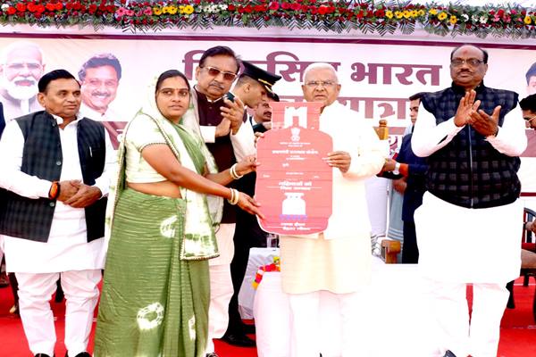 महिला सशक्तिकरण अभियान से महिलाएं हर क्षेत्र में आत्मनिर्भरता की ओर अग्रसर हो रही है – महामहिम राज्यपाल श्री मंगुभाई पटेल;