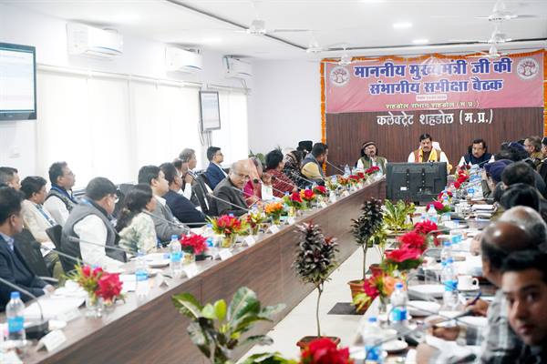निर्माण कार्यों में उच्च गुणवत्ता सुनिश्चित कराएं : मुख्यमंत्री डॉ. यादव;
