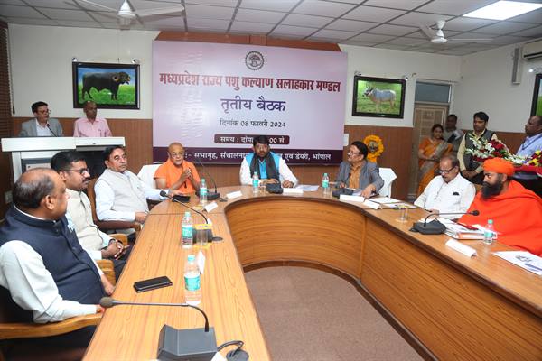 गोशालाओं को स्वावलंबी बनाया जाएगा: पशुपालन मंत्री श्री लखन पटेल