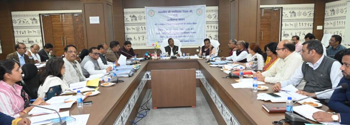 विकास को गति देने के लिए बेहतर वित्तीय प्रबंधन जरूरी: मंत्री श्री रामविचार नेताम