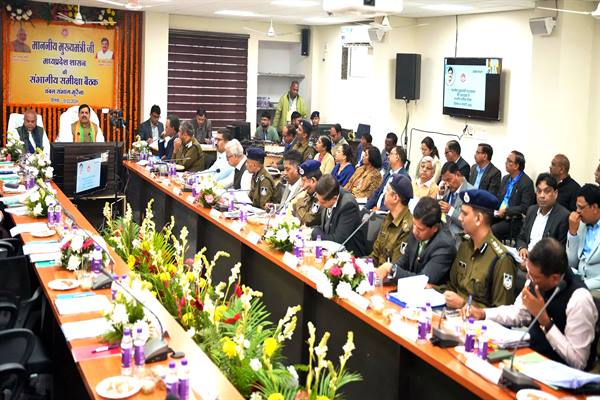 चम्बल क्षेत्र में पर्यटन, कृषि, उद्योगों के माध्यम से रोजगार देना सरकार की सर्वोच्च प्राथमिकता : मुख्यमंत्री डॉ. यादव;