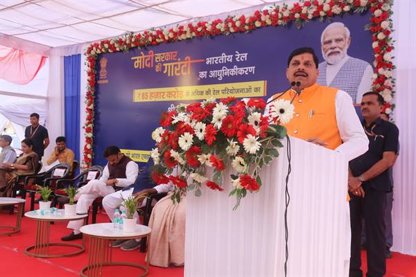 विकास की गति धीमी नहीं होने देंगे : प्रधानमंत्री श्री नरेंद्र मोदी