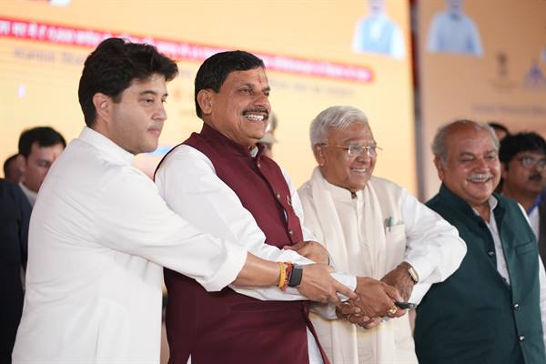 एयरपोर्ट निर्माण 16 माह में पूर्ण कर ग्वालियर ने तेजी से कार्य का उदाहरण प्रस्तुत किया: प्रधानमंत्री श्री मोदी;