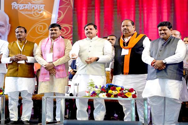 समय के बदलते चक्र में वैदिक घड़ी से दुनिया में मध्यप्रदेश और देश का नाम बढ़ेगा : मुख्यमंत्री डॉ. यादव