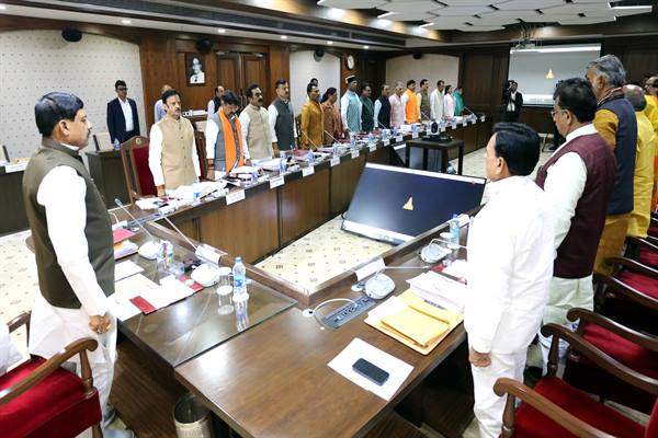 देव-स्थानों के विकास के लिए धर्मस्व, राजस्व और संस्कृति विभाग की मंत्रिमंडलीय उप समिति गठित की जाएगी- मुख्यमंत्री डॉ. यादव