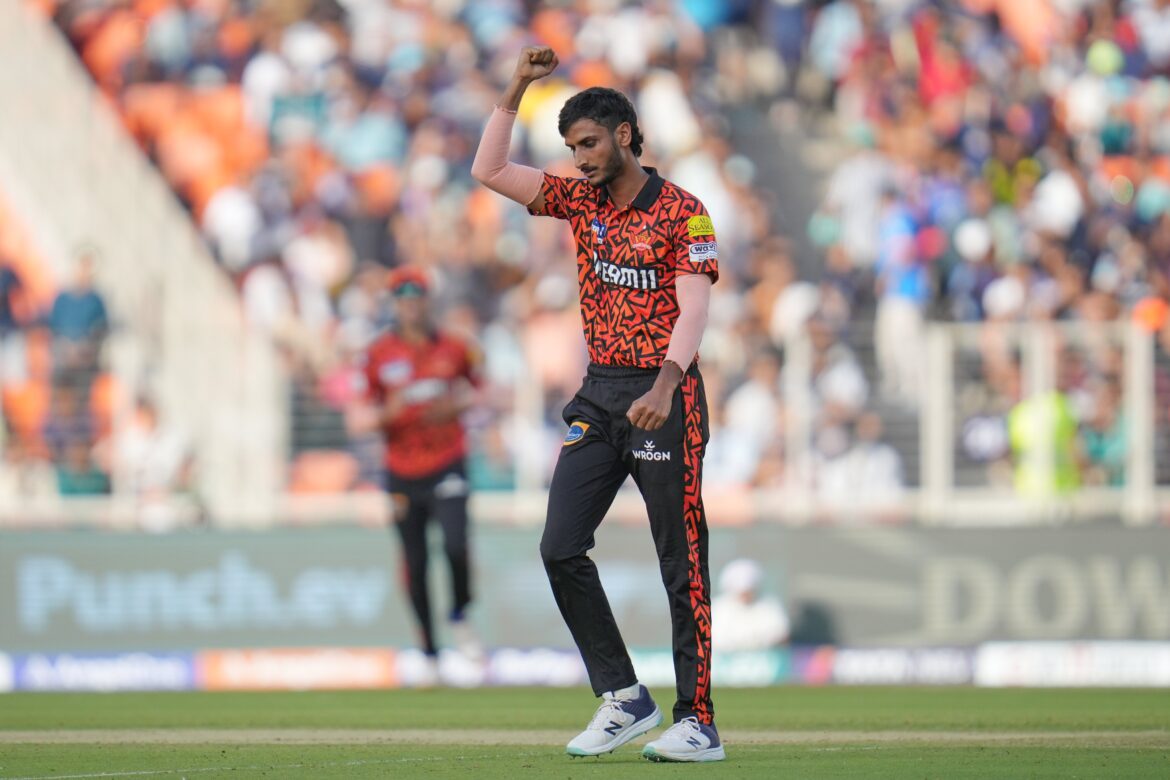 सनराइजर्स हैदराबाद vs गुजरात टाइटंस ;