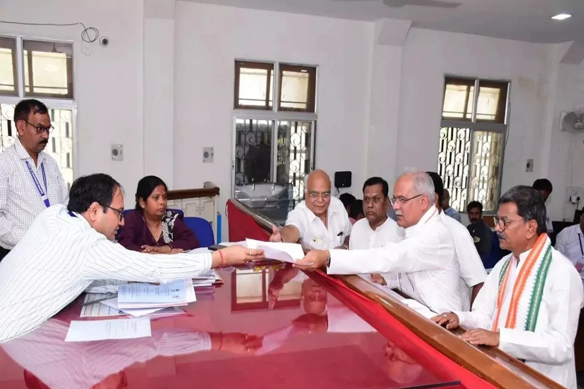 पूर्व CM भूपेश बघेल ने राजनांदगांव से भरा नामांकन