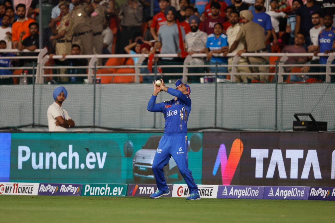 IPL में मुंबई ने पंजाब को 9 रन से हराया: