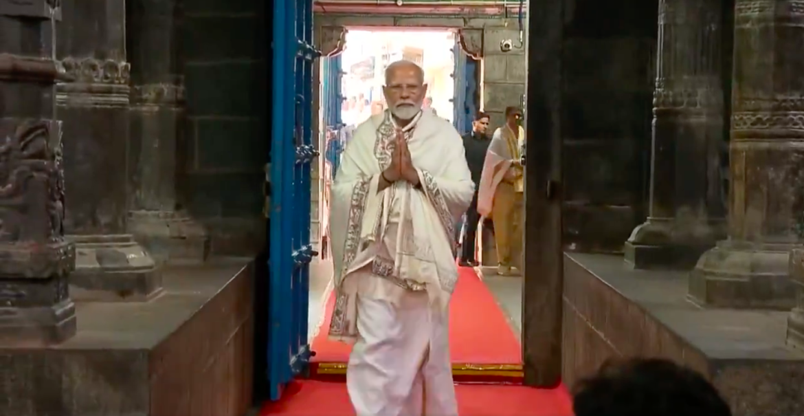 कन्याकुमारी पहुंचे पीएम मोदी