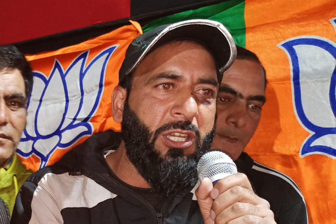 कश्मीर में डबल आतंकी हमला:शोपियां में BJP नेता की हत्या