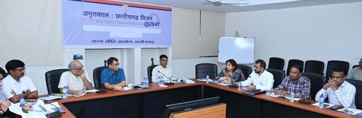 छत्तीसगढ़ को देश में सुपरफूड का केन्द्र बनाने, कौशल विकास, फसल चक्र, जैविक खेती तथा तकनीकीकरण पर दिया जोर