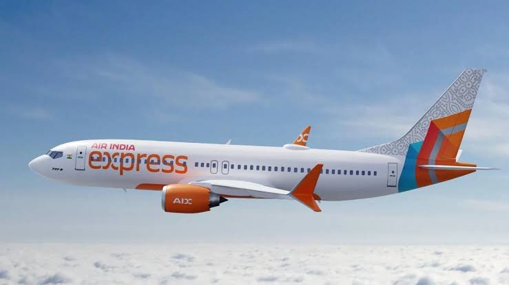 Air India Express ने Sick Leave पर गए 25 कर्मचारियों को किया बर्खास्त