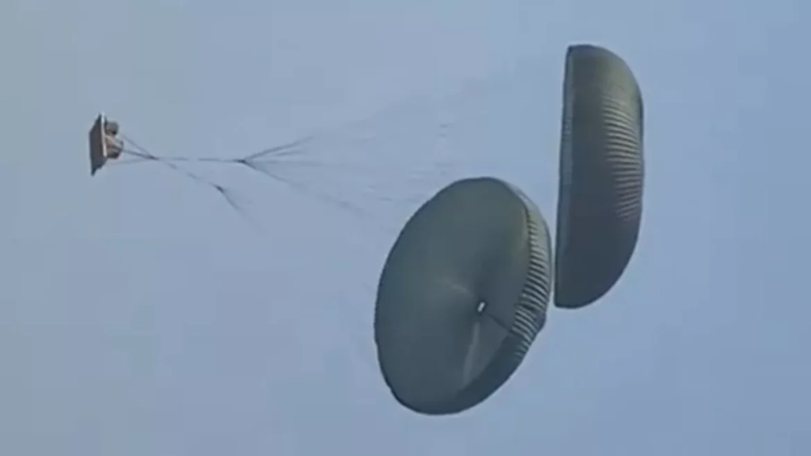 भारतीय वायु सेना ने रचा इतिहास, एयरड्रॉप किया पहला स्वदेशी पोर्टेबल अस्पताल ‘भीष्म’