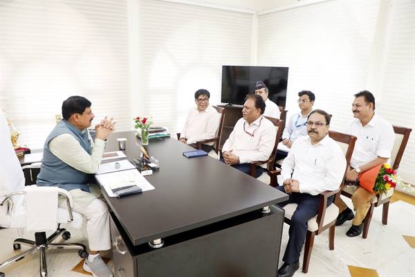 मुख्यमंत्री डॉ. यादव से मिले पेट्रोलियम बोर्ड के अध्यक्ष