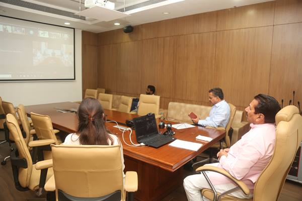 केन्द्रीय कृषि मंत्री श्री चौहान ने की राज्यों के कृषि मंत्रियों के साथ दलहन उत्पादन की समीक्षा