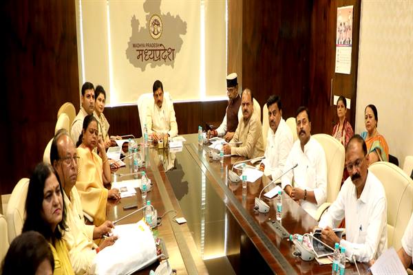 प्रदेश में “एक पेड़ मां के नाम” अभियान में लगेंगे साढ़े पांच करोड़ पौधे : मुख्यमंत्री डॉ. यादव