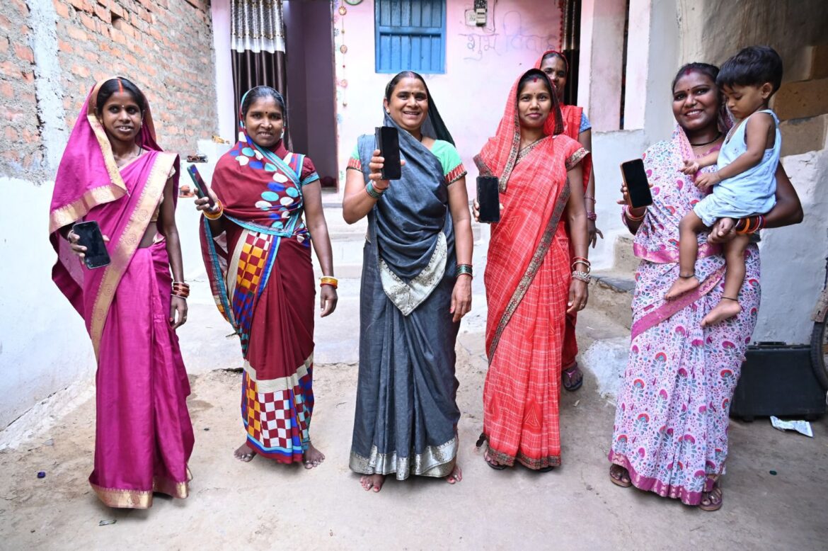 महतारी वंदन योजना: जून माह में चतुर्थ क़िस्त के रूप में 50 करोड़ 93 लाख 36 हज़ार 9 सौ रुपए महिलाओं के बैंक खाते में ज़ारी किए गए हैं