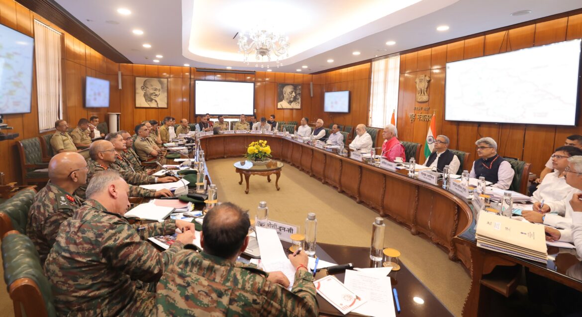 अमरनाथ गुफा की यात्रा को लेकर भी मंत्रालय में उच्च स्तरीय समीक्षा बैठक