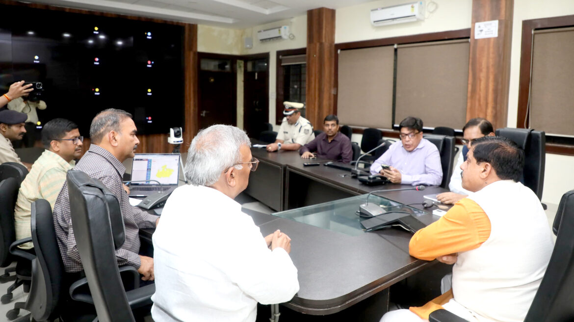 बांधों से जल प्रवाह की स्थिति पर नजर रखें, गेट खुलने के बाद जो क्षेत्र जलमग्न हो सकते हैं वहां आवश्यक व्यवस्थाएं करें: मुख्यमंत्री डॉ यादव