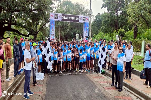 पचमढ़ी मानसून मैराथन : देशभर से 1165 धावक मैराथन में शामिल