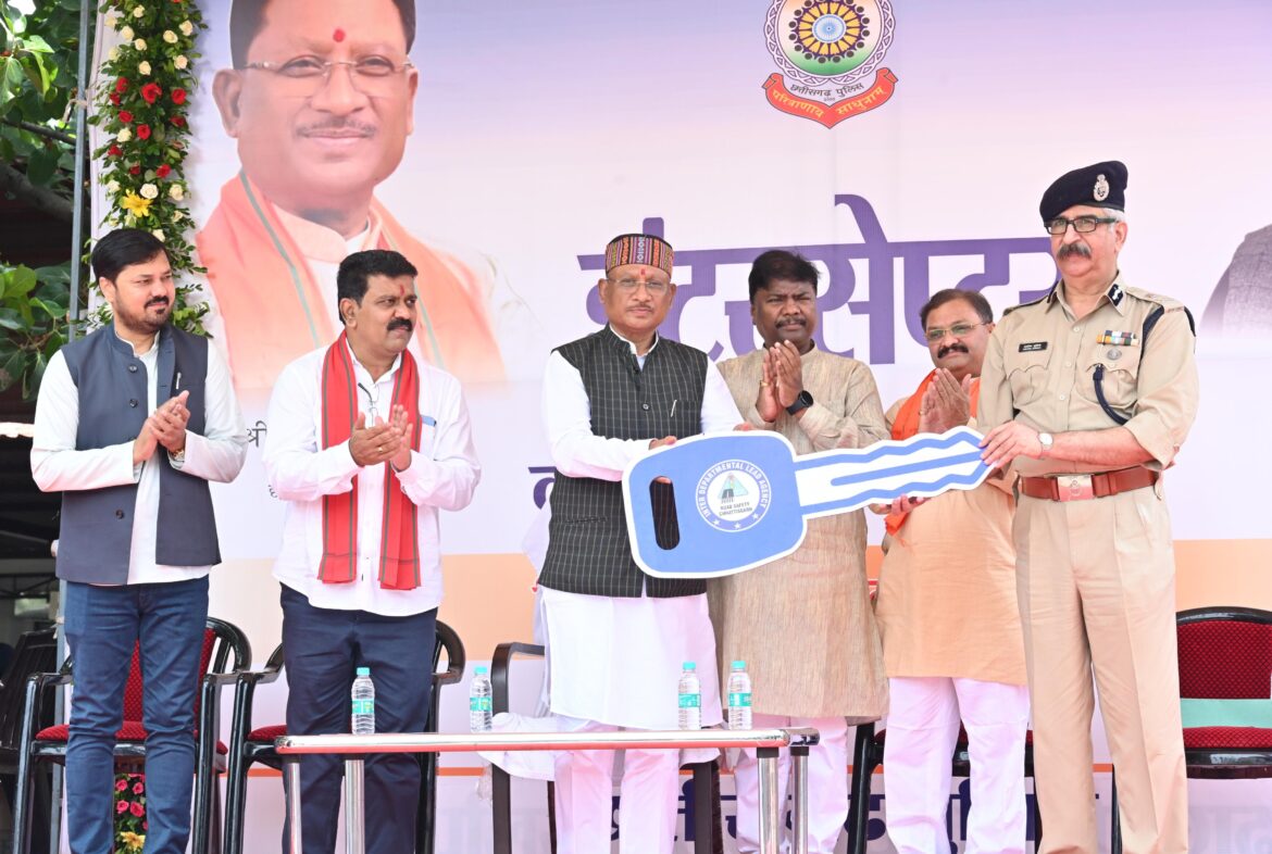 सड़क दुर्घटनाओं में कमी लाना सर्वोच्च प्राथमिकता, हाईटेक सिस्टम का अधिकाधिक उपयोग कर दुरुस्त करेंगे ट्रैफिक व्यवस्था