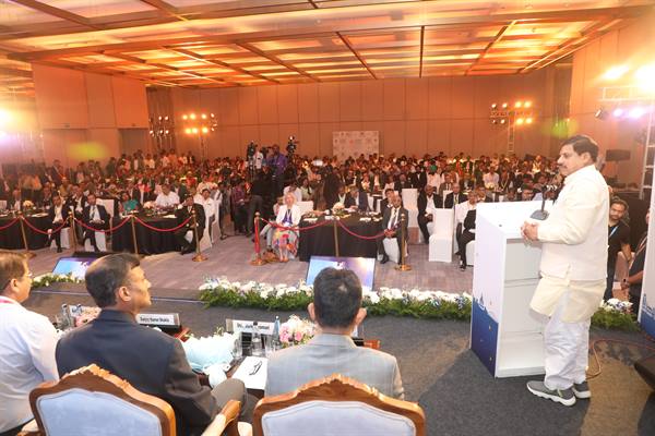 मुख्यमंत्री डॉ. यादव ने बेंगलुरु में आयोजित इन्वेस्टमेंट अर्पोच्यूनिटीज इन मध्यप्रदेश के इन्टरैक्टिव सेशन में उद्योगपतियों को किया संबोधित