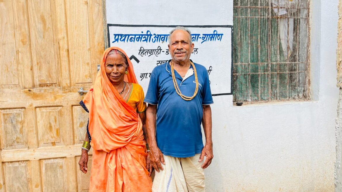 प्रधानमंत्री आवास योजना से डोंगरहा पटेल को मिला पक्का आवास