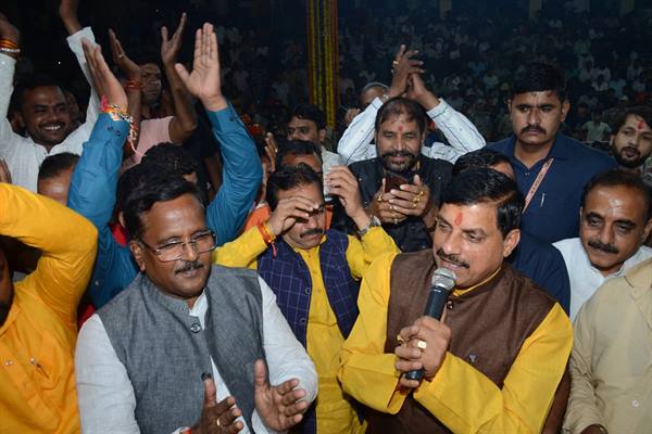 उज्जैन के 15 अखाड़ों को प्रोत्साहन स्वरूप 2-2 लाख रुपए देने की घोषणा