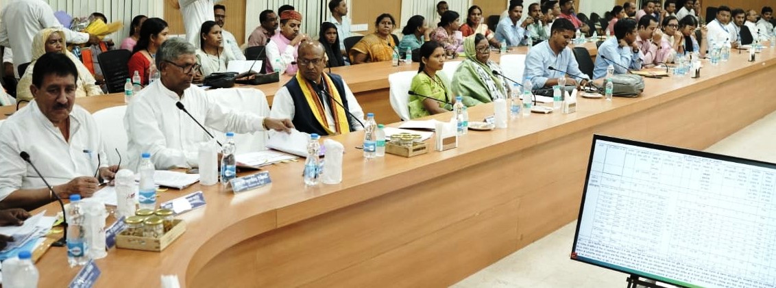 पुनर्वास व रोजगार की समस्याओं के निराकरण के लिए बनाएं प्रभावी कार्यप्रणाली – श्री अरुण साव