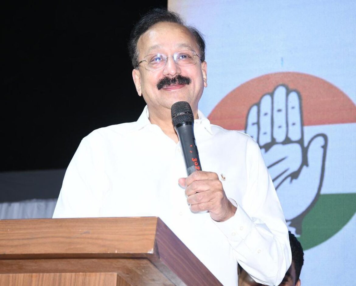  मुंबई पुलिस ने बाबा सिद्दीकी की गोलियां मारकर हत्या करने के आरोप में 2 शूटरों को गिरफ्तार किया
