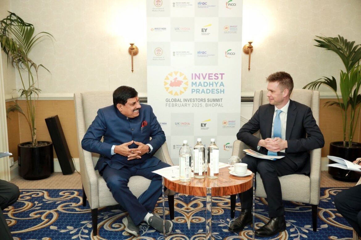 मुख्यमंत्री डॉ. यादव ने निवेशकों के साथ की वन-ऑन-वन मीटिंग्स