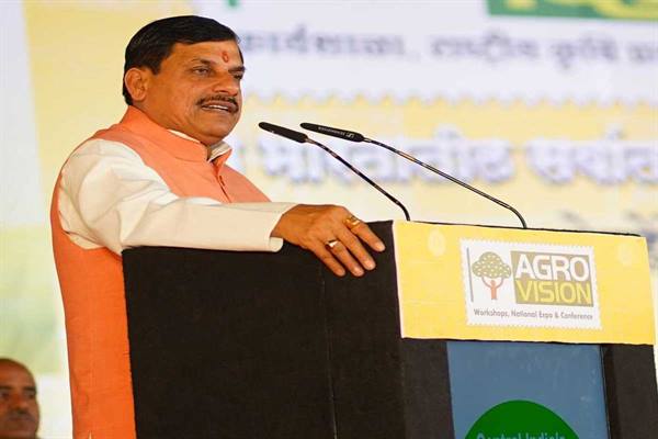 मुख्यमंत्री डॉ. यादव ने नागपुर में एग्रोविजन राष्ट्रीय कृषि मेले को किया संबोधित