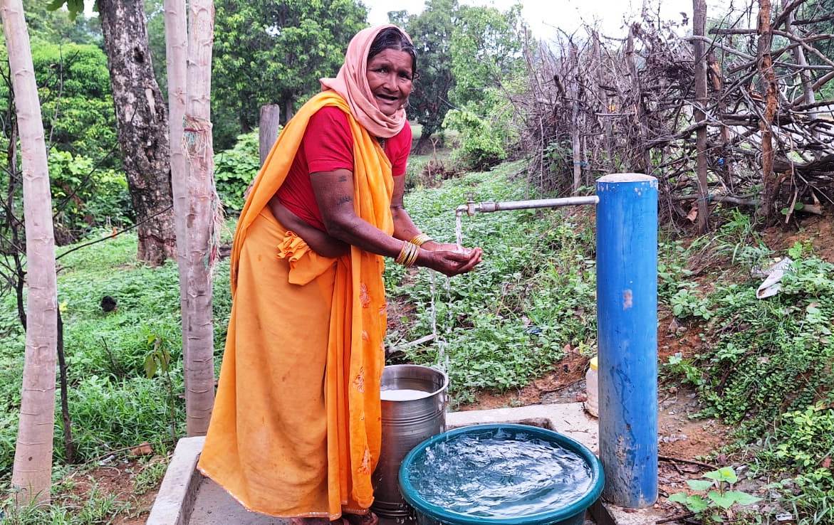 जल जीवन मिशन बदल रहा महिलाओं का जीवन