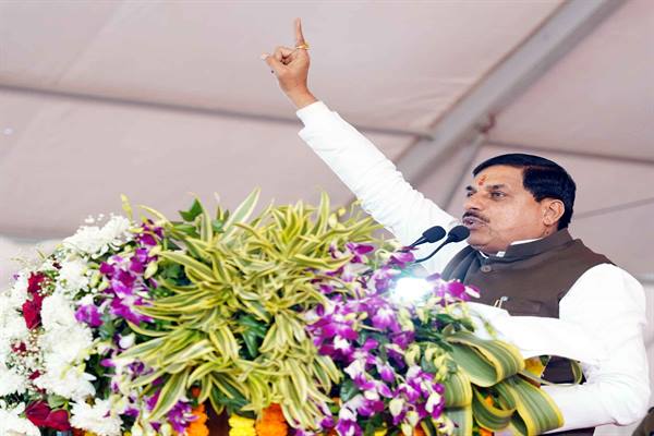 प्रधानमंत्री ने प्रदेश की दो नदी जोड़ो परियोजनाओं की मंजूरी देकर किसानों को दी सौगात