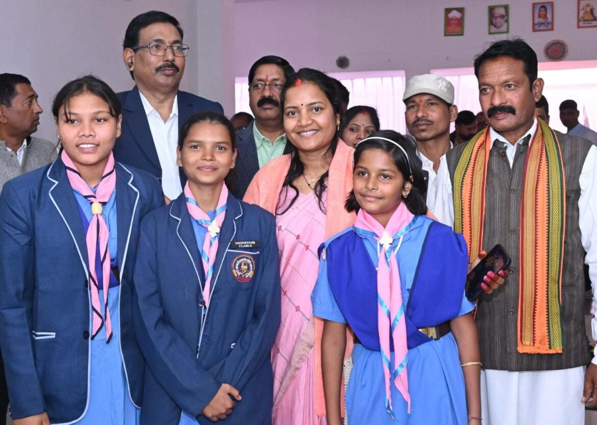 युवा संसद कार्यक्रम में युवाओं ने समझी संसदीय कार्यप्रणाली