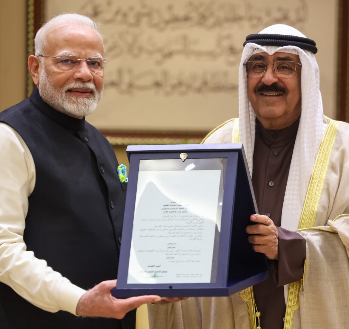 प्रधानमंत्री श्री मोदी कुवैत के सर्वोच्च नागरिक सम्मान से सम्मानित