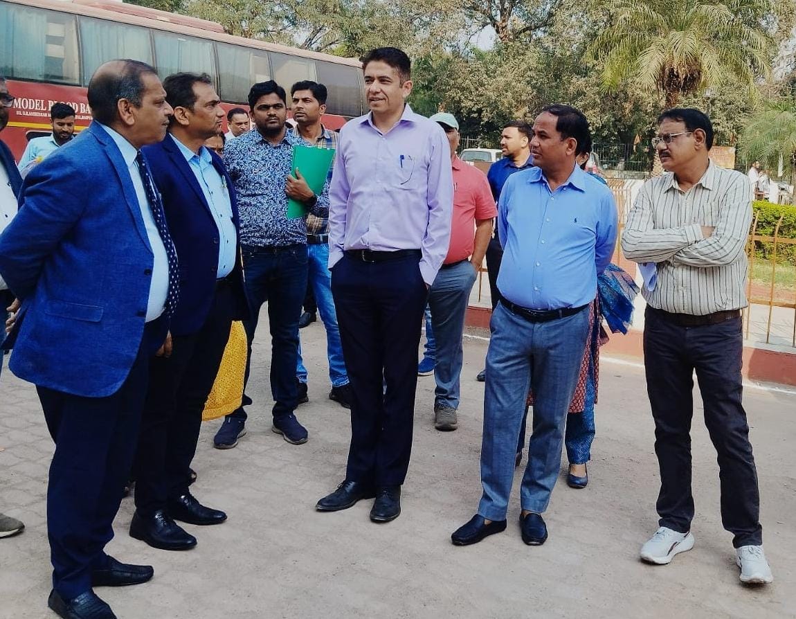 स्वास्थ्य सचिव श्री अमित कटारिया ने ली नेहरू चिकित्सा महाविद्यालय एवं अम्बेडकर अस्पताल की समीक्षा बैठक