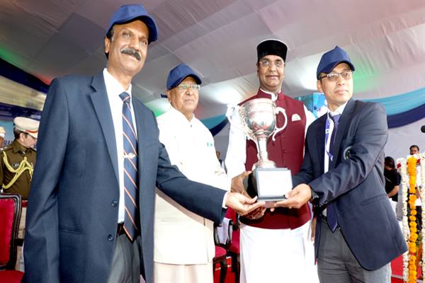 राज्यपाल 24वीं अखिल भारतीय पुलिस वॉटर स्पोर्ट्स प्रतियोगिता के समापन समारोह में हुए शामिल