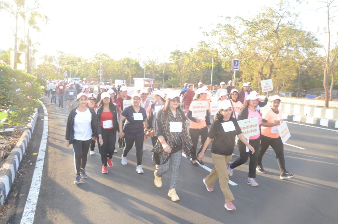 शक्ति वॉकथॉन में महिला स्वास्थ्य के प्रति जागरूकता का दिया गया संदेश