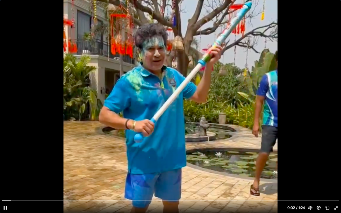 सचिन ने रायपुर में खेली होली