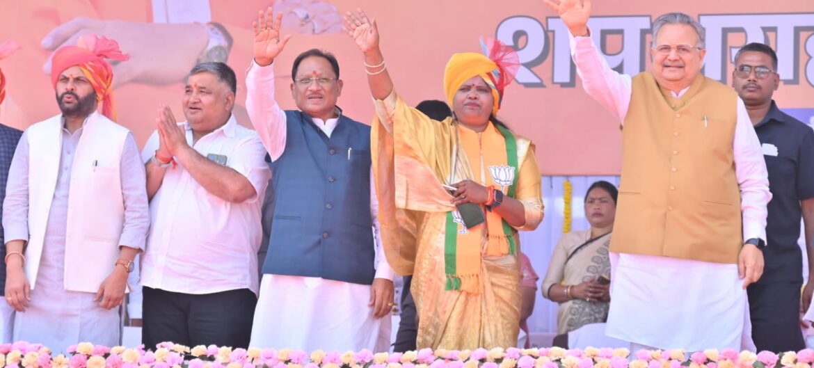 मुख्यमंत्री श्री विष्णुदेव साय एवं विधानसभा अध्यक्ष डॉ. रमन सिंह की उपस्थिति में लोकतंत्र के नवयुग का शुभारंभ