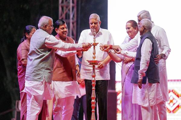 लाल किला परिसर में तीन दिवसीय सम्राट विक्रमादित्य महानाट्य महामंचन का हुआ शुभारंभ