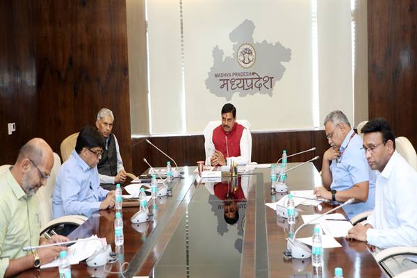 मुख्यमंत्री ने लोक परिसम्पत्ति प्रबंधन विभाग की समीक्षा बैठक में दिए निर्देश