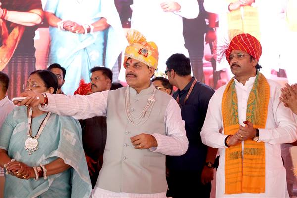 85 लाख से अधिक किसानों को मुख्यमंत्री किसान कल्याण योजना की प्रथम किश्त की 1704.94 करोड़ राशि ट्रांसफर