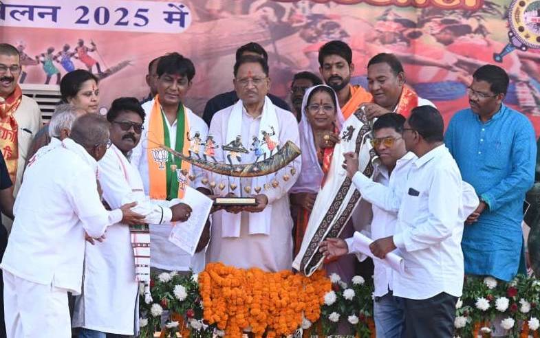 शिक्षा को अपनाए और नशे से दूर रहें: मुख्यमंत्री श्री विष्णु देव साय